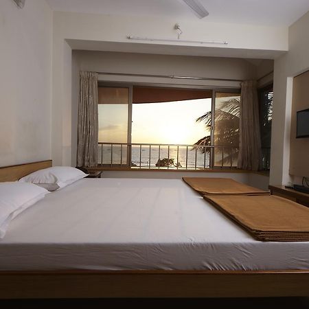 Sagar Sawali , Ladghar Beach View Resort Dāpoli Екстериор снимка