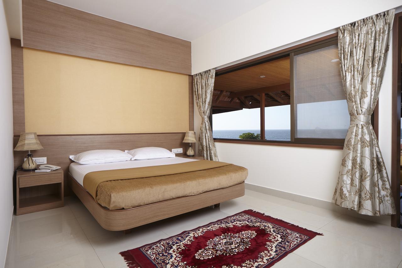 Sagar Sawali , Ladghar Beach View Resort Dāpoli Екстериор снимка